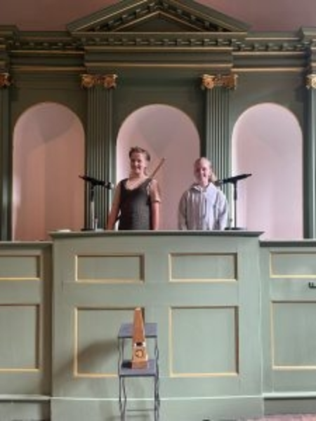 F0 VM Ne L Xs AAAIW6 225x300